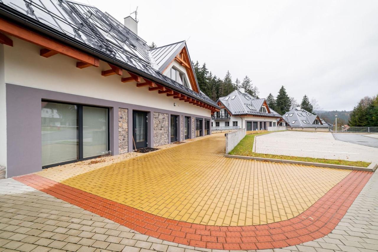 Trio Harrachov Apartment Bagian luar foto